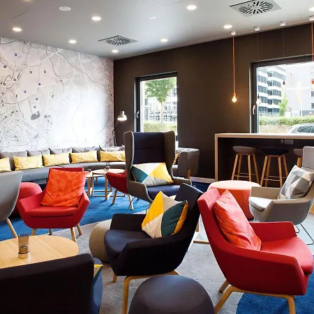 Express - Airport 3*