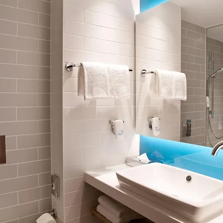 Express - Airport Hotel