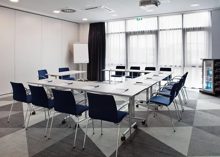 Express - Airport 杜塞尔多夫