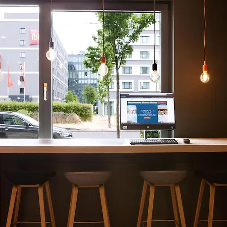 Express - Airport Düsseldorf