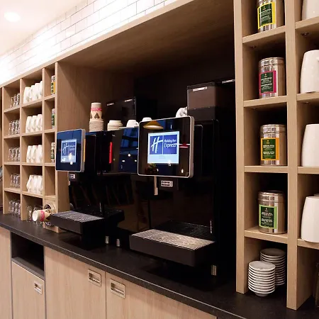 Express - Airport فندق