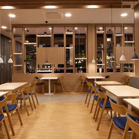 Hotel Express - Airport Düsseldorf