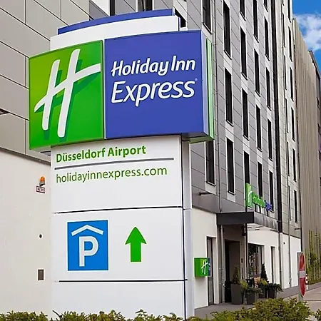 Hotel Express - Airport 3*