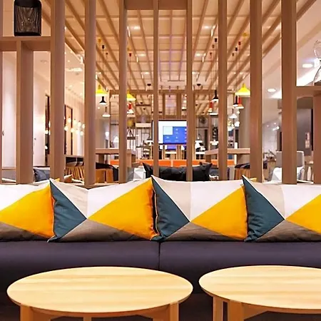 Express - Airport Hotel 3*