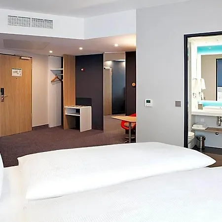 Express - Airport Hotel