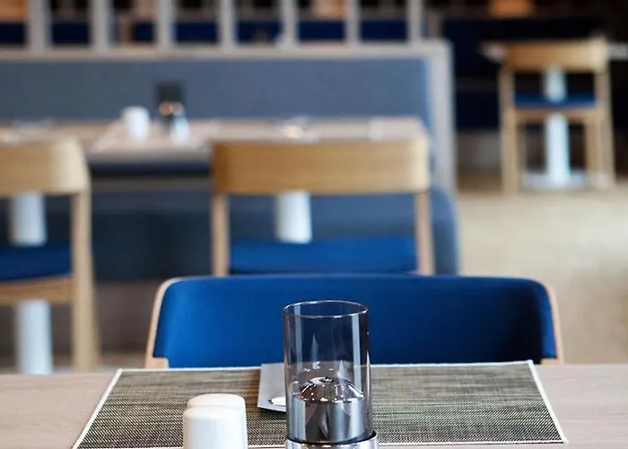 Hotell Express - Airport 3*