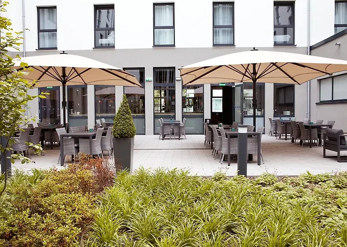 Express - Airport 3*