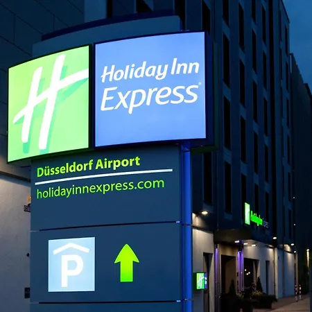 Express - Airport 3*